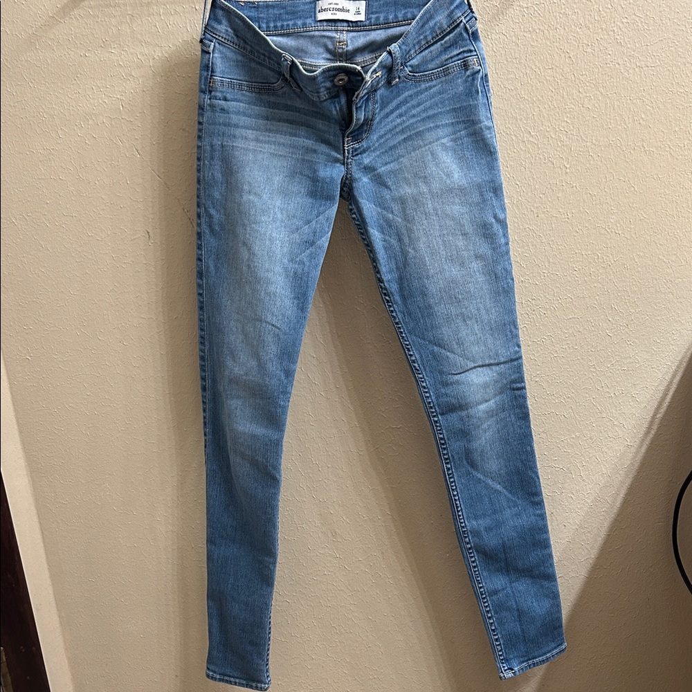 Abercrombie kids size 14 jeans super nice hardly worn